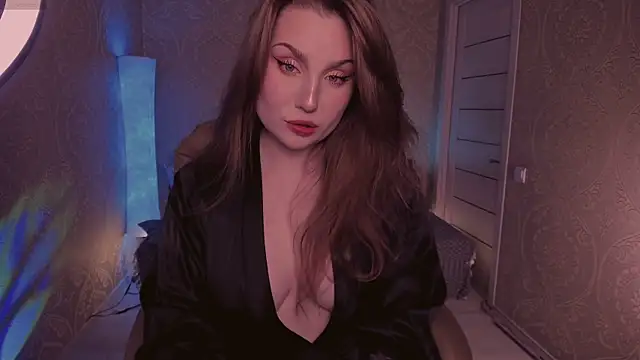 Snapshot of Eesmaaarrr chatting on 11/14/25, 11:02 Eesmaaarrr online show from 11/14/25, 11:02