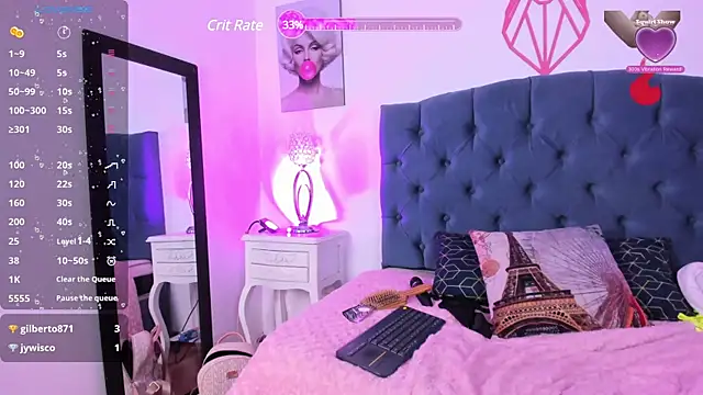 Snapshot of Violet_spencer chatting on 12/12/24, 10:20 Violet spencer online show from 12/12/24, 10:20