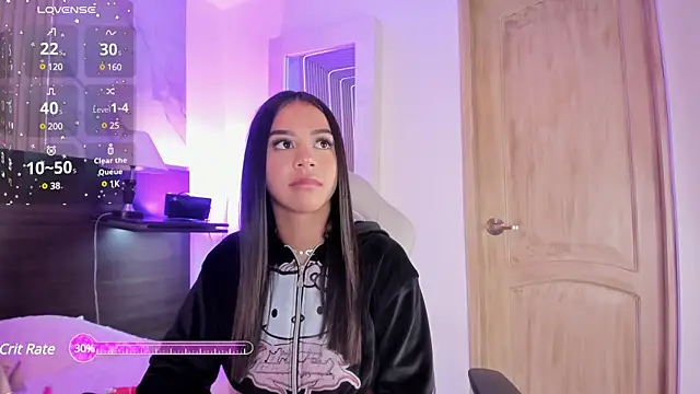 Snapshot of Violet_spencer chatting on 01/27/25, 10:38 Violet spencer online show from 01/27/25, 10:38