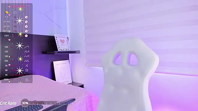 Snapshot of Violet_spencer chatting on 03/18/25, 08:04 Violet spencer online show from 03/18/25, 08:04