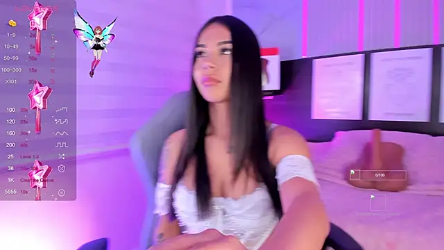 Snapshot of Violet_spencer chatting on 10/04/25, 01:03 Violet spencer online show from 10/04/25, 01:03