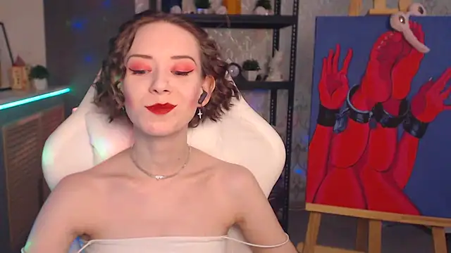 FascinatingEyess online show from 01/10/26, 09:05