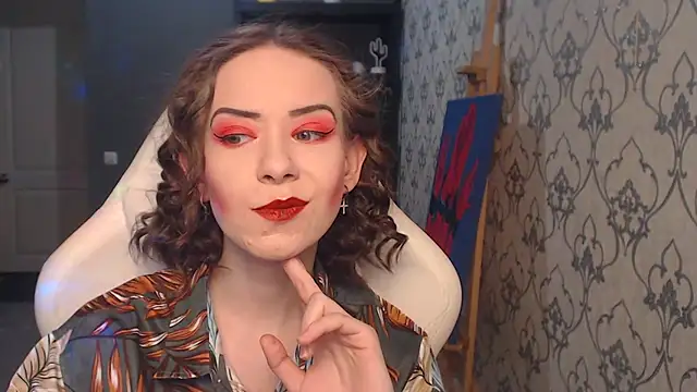 FascinatingEyess online show from 07/06/26, 07:38