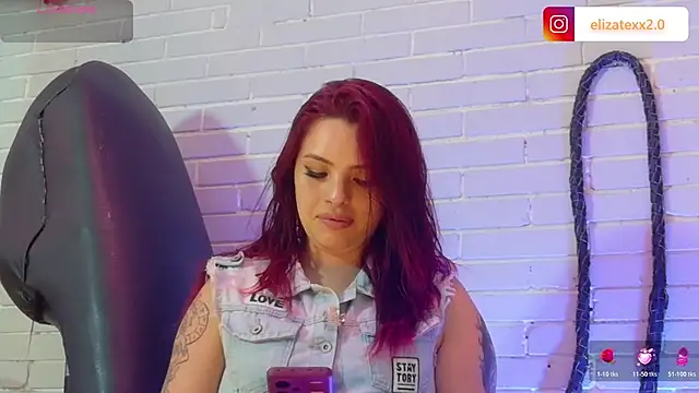 elizatexx online show from 04/06/26, 07:04