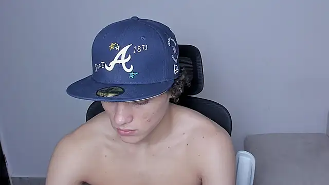 Snapshot of laurent_nova chatting on 12/01/25, 08:14 laurent nova online show from 12/01/25, 08:14