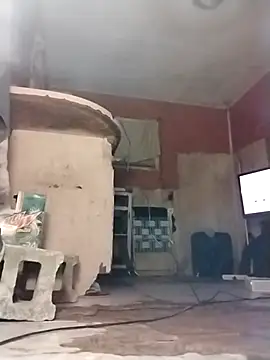 Snapshot of brownfeet chatting on 12/15/24, 05:13 brownfeet online show from 12/15/24, 05:13