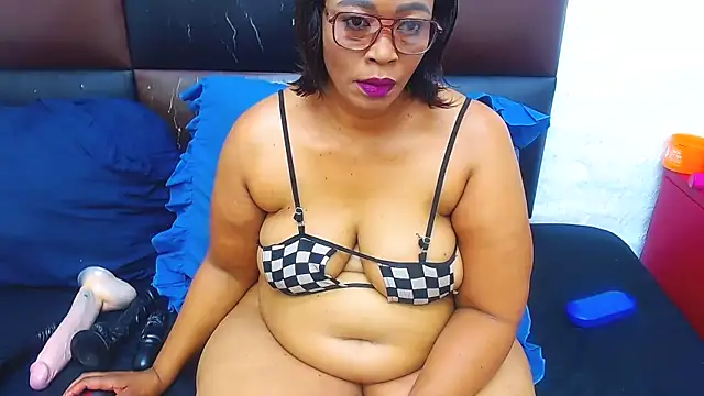 Brookylynbrownxx online show from 10/28/25, 05:11