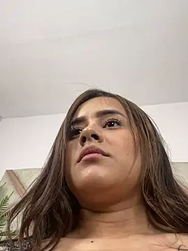 Snapshot of katy_ruiz chatting on 03/07/25, 09:40 katy ruiz online show from 03/07/25, 09:40