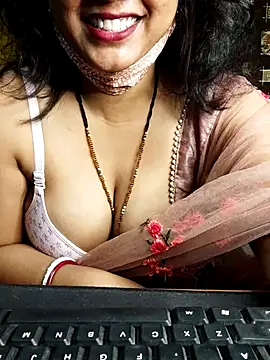 Snapshot of natasha_bhabhi chatting on 11/03/25, 02:35 natasha bhabhi online show from 11/03/25, 02:35