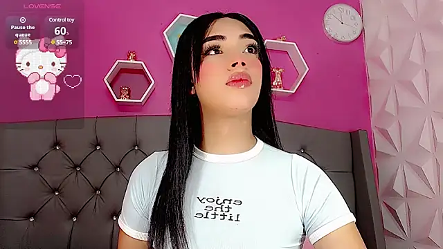 Snapshot of Sofi_hdz chatting on 03/22/25, 10:59 Sofi hdz online show from 03/22/25, 10:59