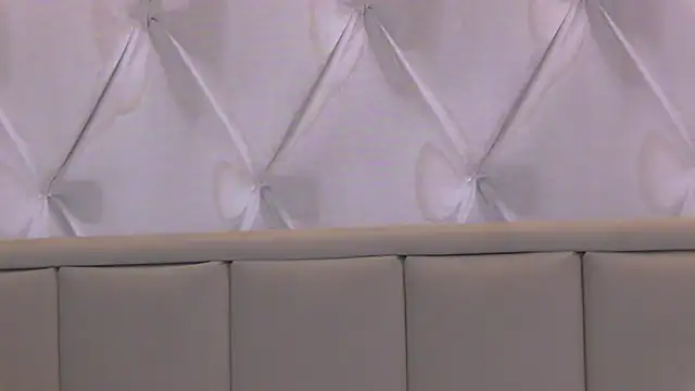 Snapshot of RissaRheys chatting on 11/28/25, 06:43 RissaRheys online show from 11/28/25, 06:43