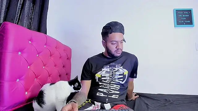 katia  dann online show from 01/05/25, 04:38