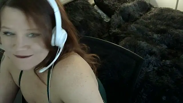 Snapshot of ziggyspice chatting on 01/07/25, 08:21 ziggyspice online show from 01/07/25, 08:21