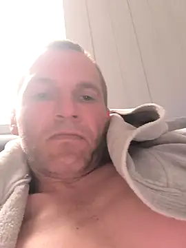 AttractiveSilk5 online show from 05/03/26, 11:49