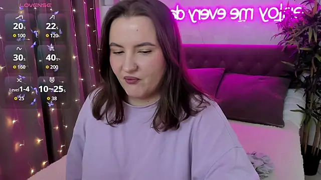 FeralPeach online show from 04/03/26, 05:27