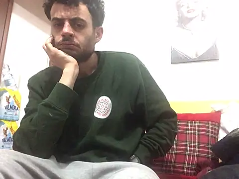 Snapshot of DragonPink chatting on 01/16/25, 10:34 DragonPink online show from 01/16/25, 10:34