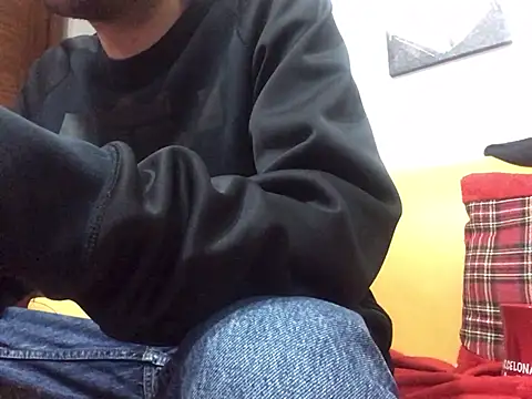 Snapshot of DragonPink chatting on 03/09/25, 12:42 DragonPink online show from 03/09/25, 12:42