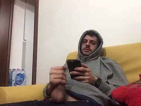 Snapshot of DragonPink chatting on 03/15/25, 05:52 DragonPink online show from 03/15/25, 05:52