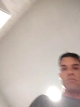 Snapshot of 719610 chatting on 03/04/26, 11:55 719610 online show from 03/04/26, 11:55