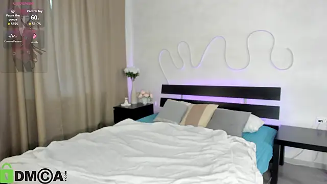 Ruth Oliver online show from 04/15/26, 09:27