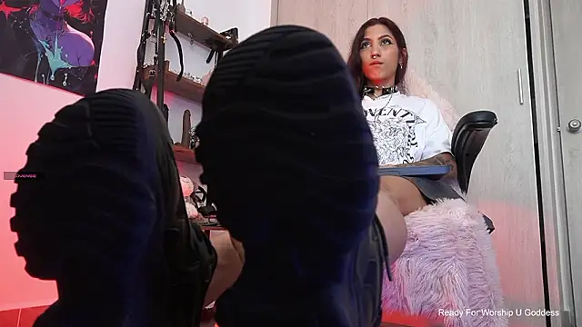 MissKorah online show from 03/06/26, 08:38