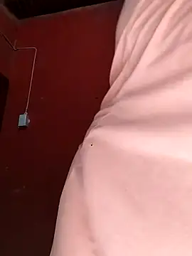 Snapshot of naughtygrannyXXX chatting on 12/28/24, 02:11 naughtygrannyXXX online show from 12/28/24, 02:11