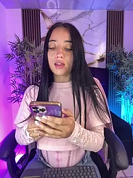 Ady 18 online show from 02/01/26, 07:23