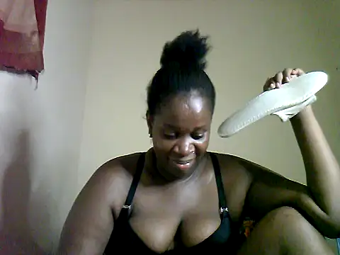 Sexy valentine001 online show from 11/09/25, 03:43