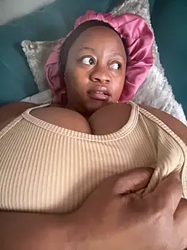 Chubbykarisma27 online show from 11/07/25, 11:10