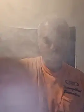 silkstroker6981 online show from 04/16/26, 12:00