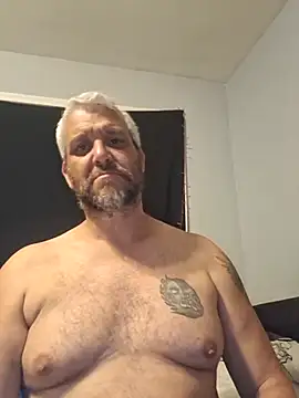 silkstroker6981 online show from 04/17/26, 03:20