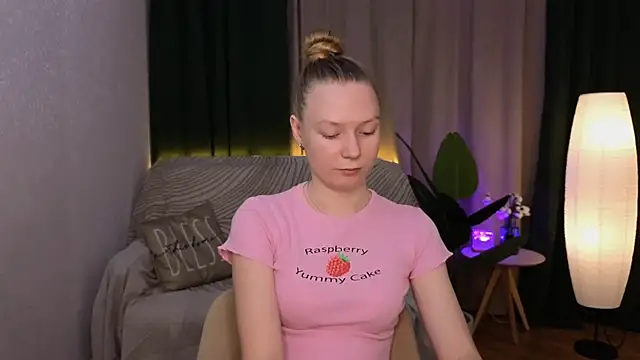 Snapshot of CarolynCohen__ chatting on 01/30/25, 02:06 CarolynCohen online show from 01/30/25, 02:06