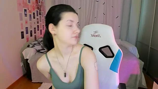 Vanessa Verona online show from 03/09/25, 05:22