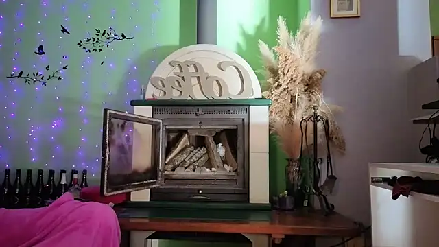 Snapshot of peachgirlmartyna chatting on 02/25/26, 02:27 peachgirlmartyna online show from 02/25/26, 02:27