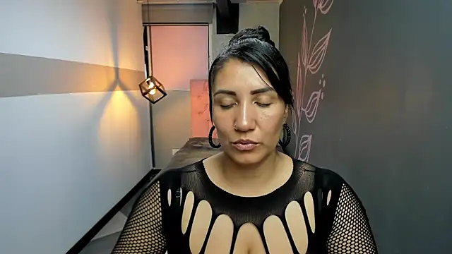 GiaFox  online show from 03/02/25, 07:43