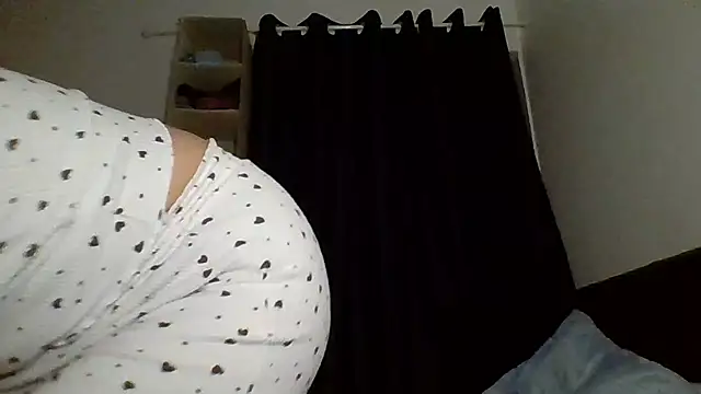 Snapshot of LorenaAnderson chatting on 02/18/25, 01:43 LorenaAnderson online show from 02/18/25, 01:43