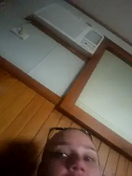 Snapshot of Off_the_Lesh chatting on 06/11/26, 05:49 Off the Lesh online show from 06/11/26, 05:49