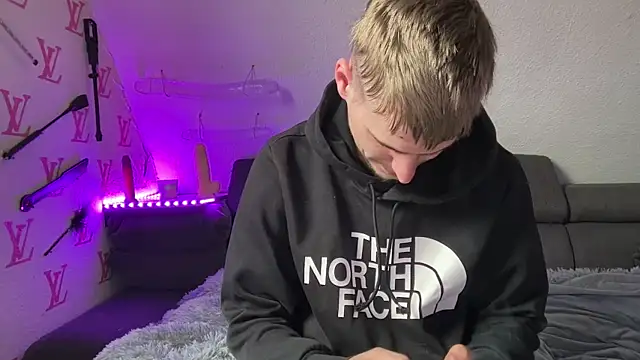 Cookieboy88 online show from 04/02/26, 11:30