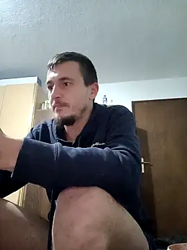 mayk18cm online show from 12/15/24, 09:53