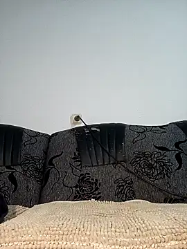 mayk18cm online show from 12/19/24, 02:12