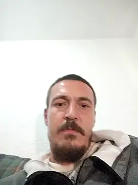 mayk18cm online show from 10/07/25, 06:32