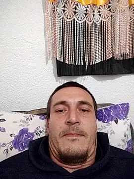 mayk18cm online show from 10/19/25, 12:22