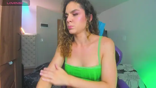 mariiahneedles online show from 07/12/26, 10:34