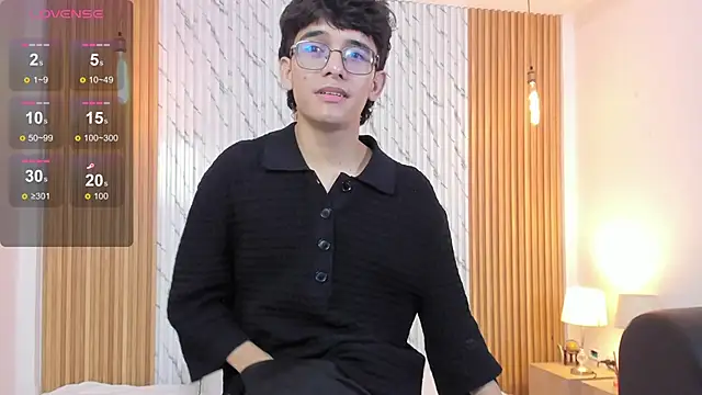 Snapshot of billie_jr chatting on 11/15/25, 04:10 billie jr online show from 11/15/25, 04:10