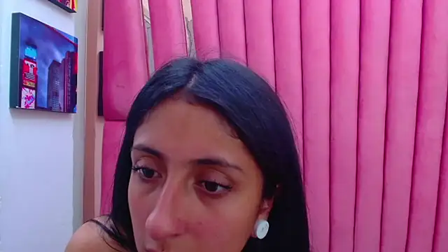 Snapshot of Cameron_cutte chatting on 01/16/25, 10:21 Cameron cutte online show from 01/16/25, 10:21