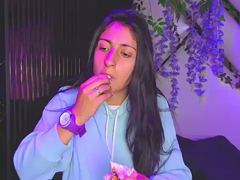 Cameron cutte online show from 12/20/25, 03:24