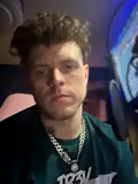 traejddd online show from 05/25/26, 06:19
