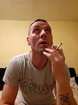 Aian09 online show from 02/23/25, 04:24