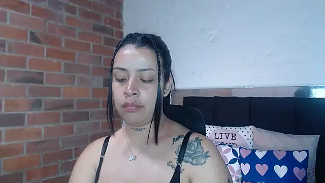 salome  hills1 online show from 02/11/26, 07:19