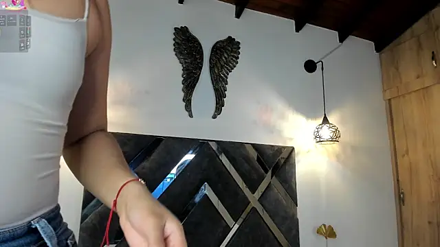 Bianca zaens2 online show from 12/22/25, 11:07